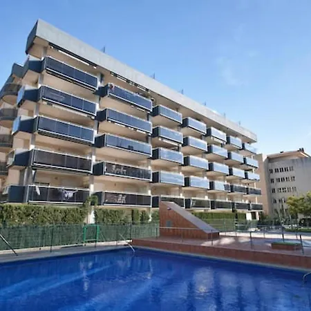 Cosy Near Platja De With Shared Pool Apartment La Pineda
