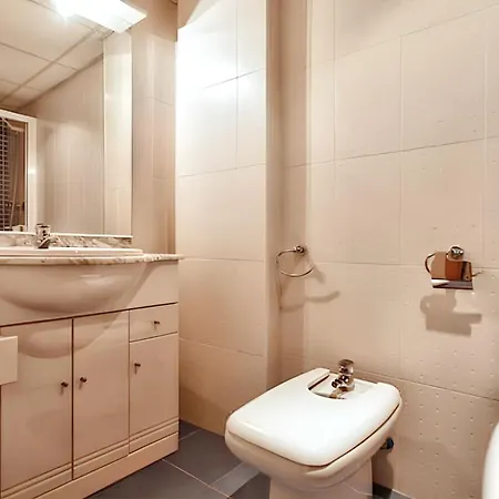Cosy Near Platja De With Shared Pool Apartment La Pineda