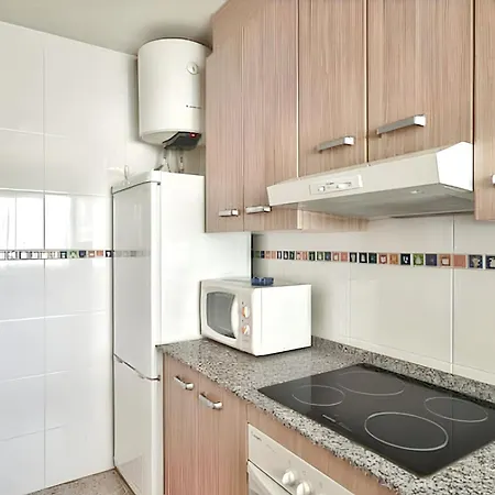 Cosy Near Platja De With Shared Pool Apartment