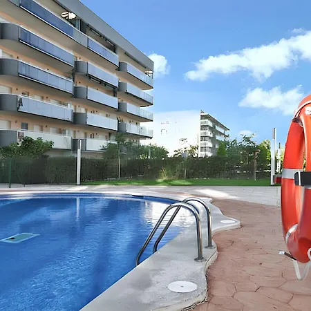 Cosy Near Platja De With Shared Pool *