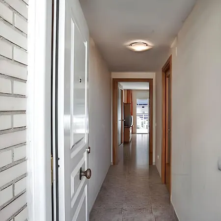 Cosy Near Platja De With Shared Pool 아파트 라피네다